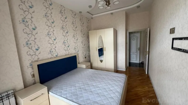 Kirayə verilir 2 otaqlı Mənzil Yeni tikili 65 m² Neftçilər m. - şəkil 17