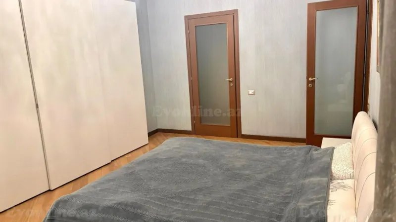 Satılır 5 otaqlı Mənzil Yeni tikili 380 m² 28 May m. - şəkil 12