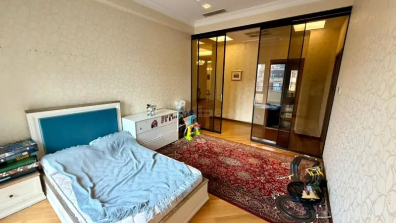 Satılır 5 otaqlı Mənzil Yeni tikili 380 m² 28 May m. - şəkil 15