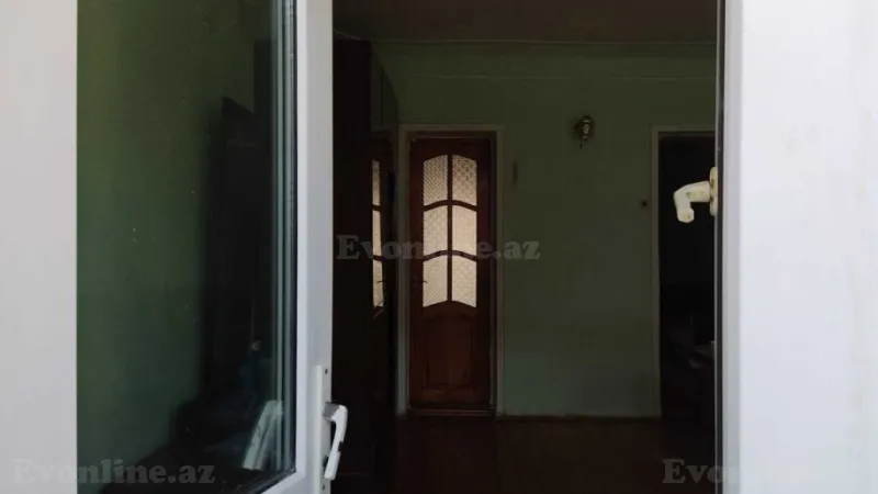 Kirayə verilir 2 otaqlı Mənzil Köhnə tikili 60 m² Sabunçu r.