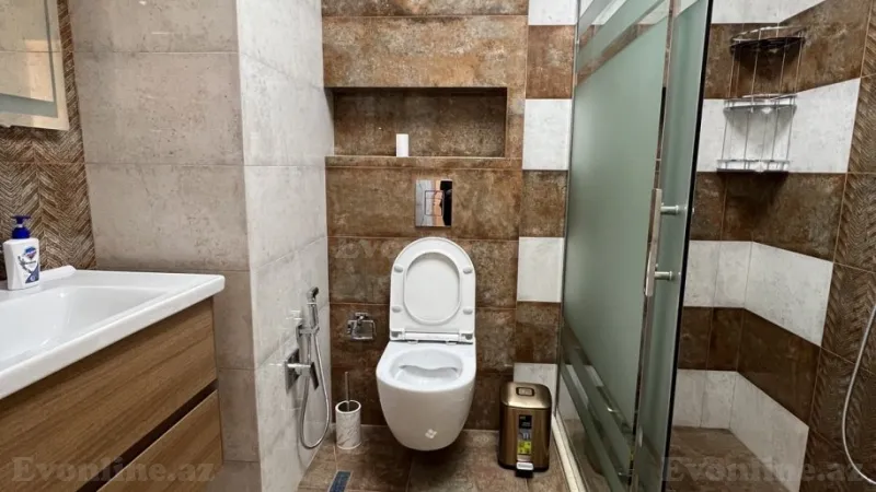 Kirayə verilir 3 otaqlı Mənzil Yeni tikili 120 m² Xətai r. - şəkil 2