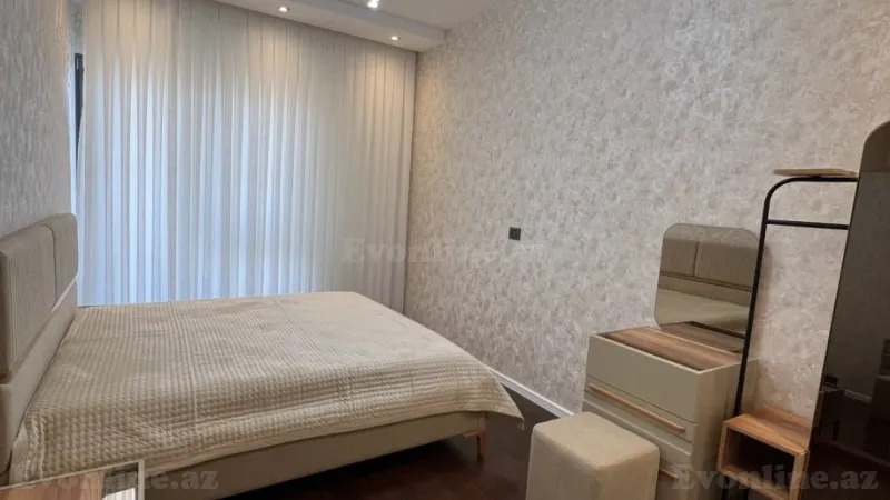 Kirayə verilir 3 otaqlı Mənzil Yeni tikili 120 m² Xətai r. - şəkil 5