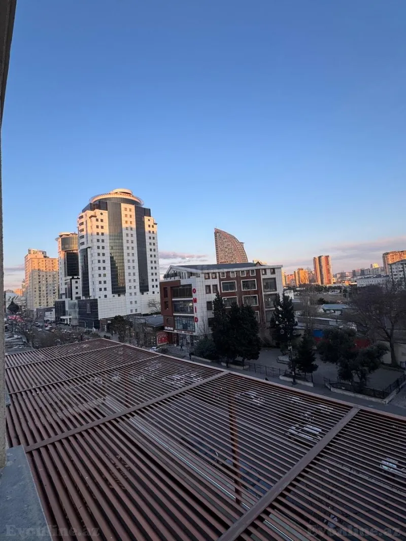 Satılır 4 otaqlı Mənzil Yeni tikili 174 m² Gənclik m. - şəkil 6