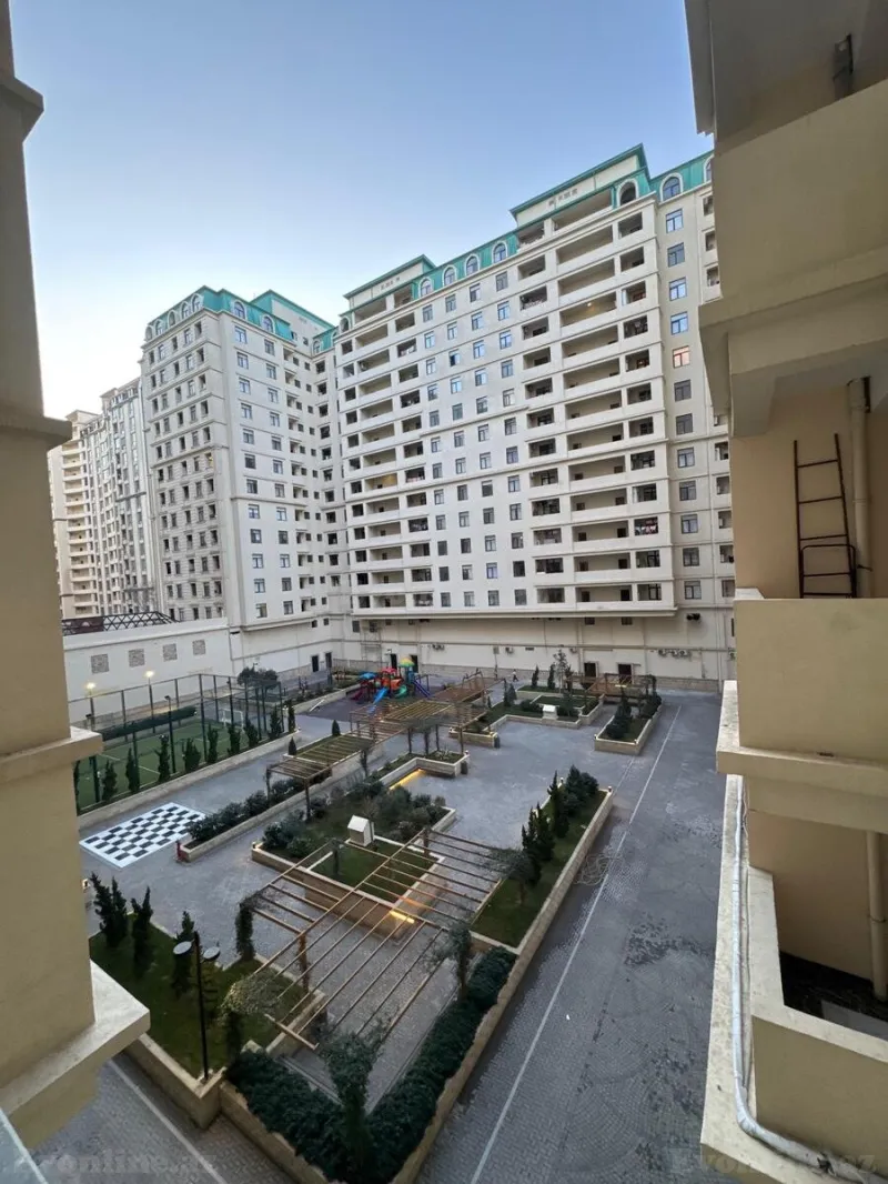 Satılır 4 otaqlı Mənzil Yeni tikili 174 m² Gənclik m. - şəkil 13