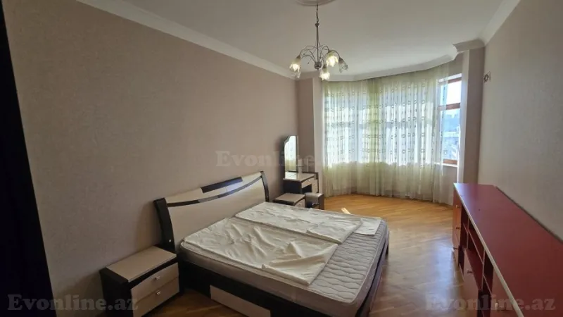 Kirayə verilir 3 otaqlı Mənzil Yeni tikili 145 m² Elmlər Akademiyası m. - şəkil 5