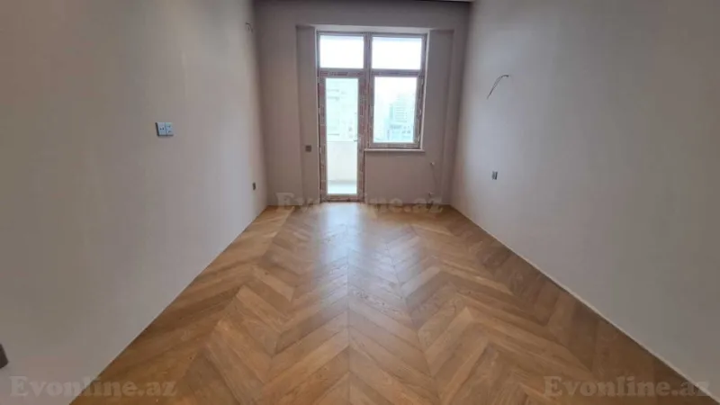 Satılır 4 otaqlı Mənzil Yeni tikili 162 m² Elmlər Akademiyası m. - şəkil 3