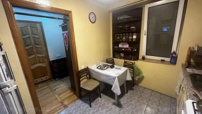 Satılır 3 otaqlı Mənzil Köhnə tikili 90 m² Yasamal - şəkil 11