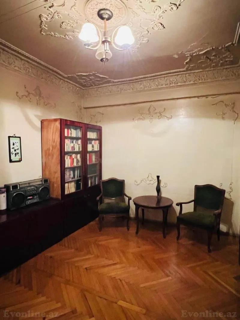 Kirayə verilir 2 otaqlı Mənzil Köhnə tikili 70 m² Sahil m. - şəkil 6