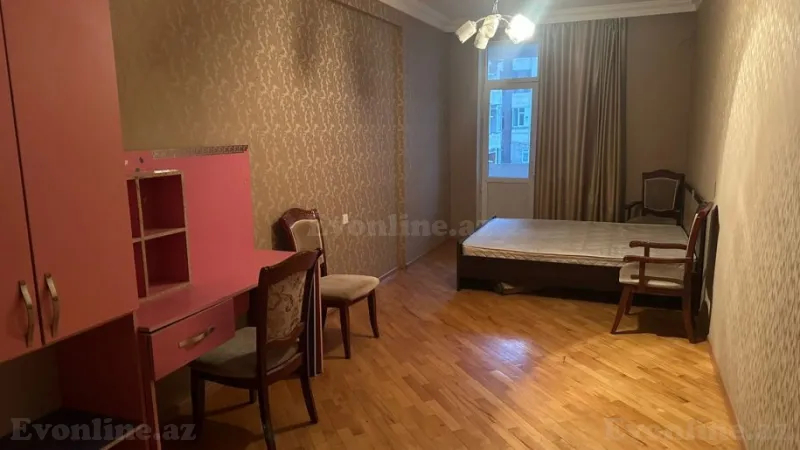 Kirayə verilir 3 otaqlı Mənzil Yeni tikili 130 m² 4-cü mikrorayon - şəkil 3