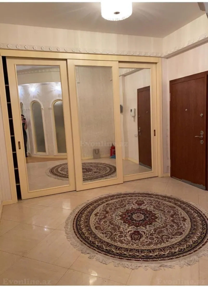 Kirayə verilir 5 otaqlı Mənzil Yeni tikili 220 m² Nizami m. - şəkil 11