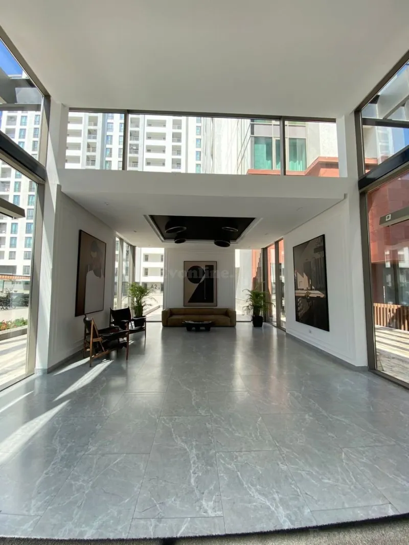 Satılır 3 otaqlı Mənzil Yeni tikili 130 m² Elmlər Akademiyası m. - şəkil 4