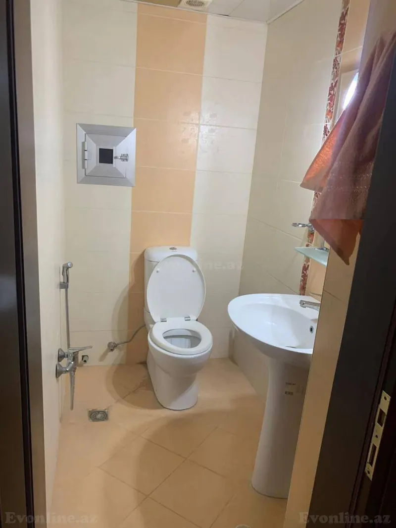 Kirayə verilir 2 otaqlı Mənzil Yeni tikili 85 m² Xətai m. - şəkil 3