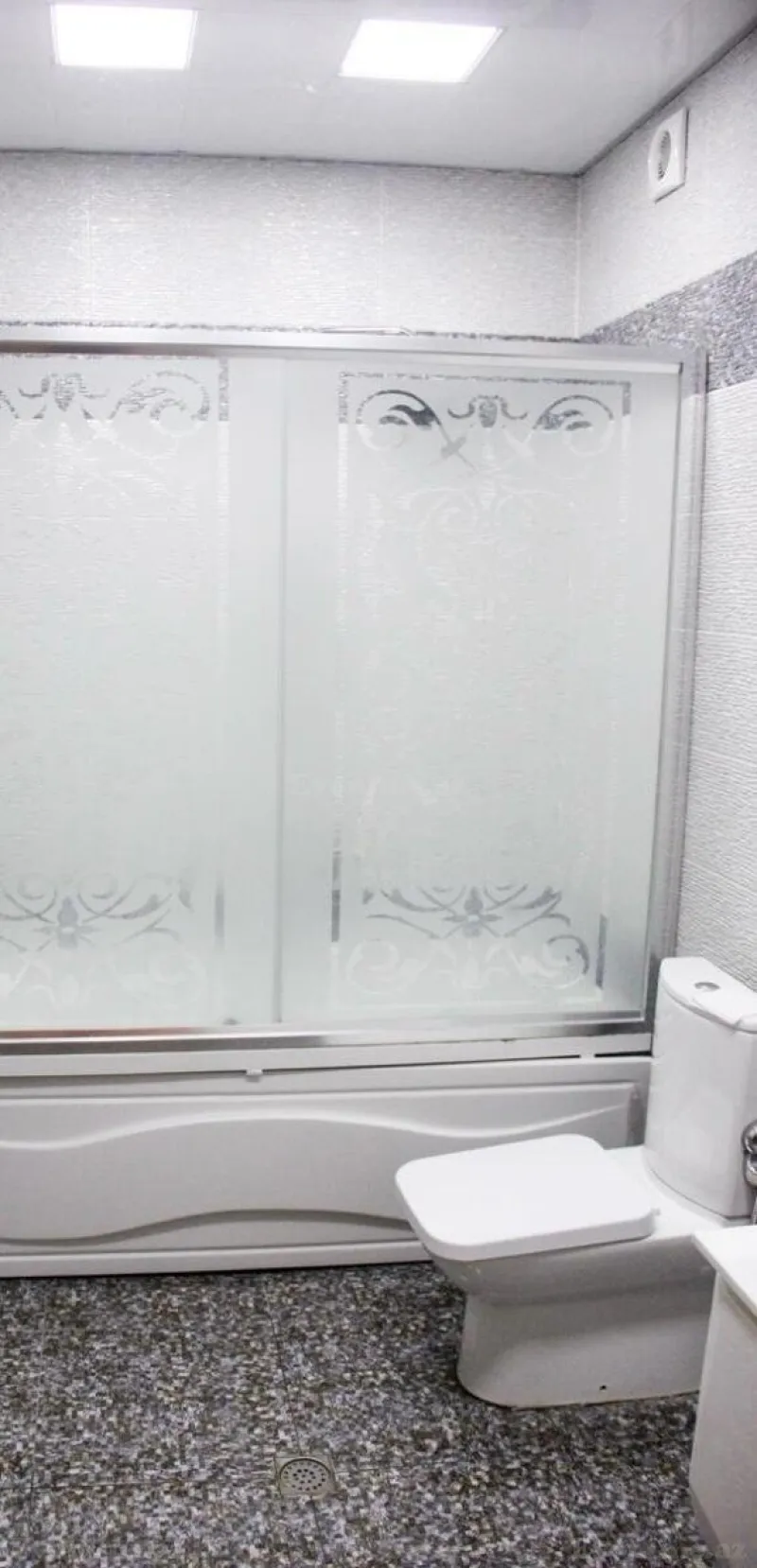 Kirayə verilir 3 otaqlı Mənzil Yeni tikili 130 m² Nəriman Nərimanov m. - şəkil 15