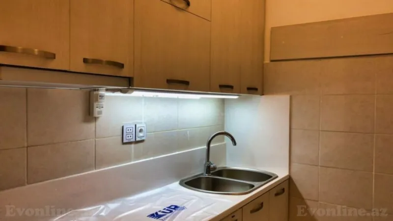 Kirayə verilir Ofis 130 m² Sahil m. - şəkil 14