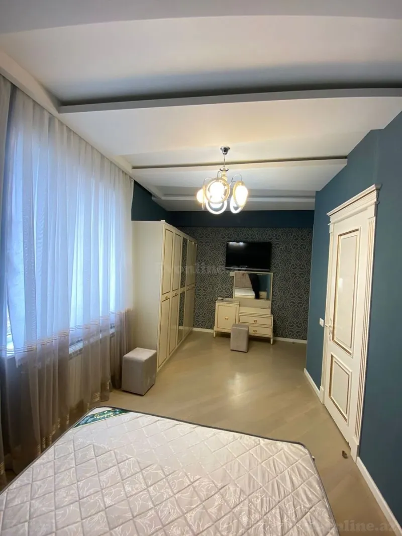 Kirayə verilir 3 otaqlı Mənzil Yeni tikili 140 m² Badamdar - şəkil 9