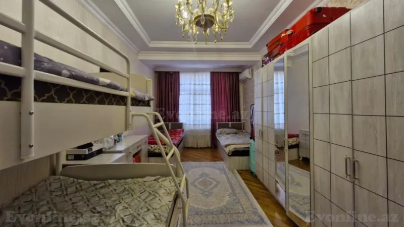 Satılır 4 otaqlı Mənzil Yeni tikili 165 m² Nəsimi r. - şəkil 12