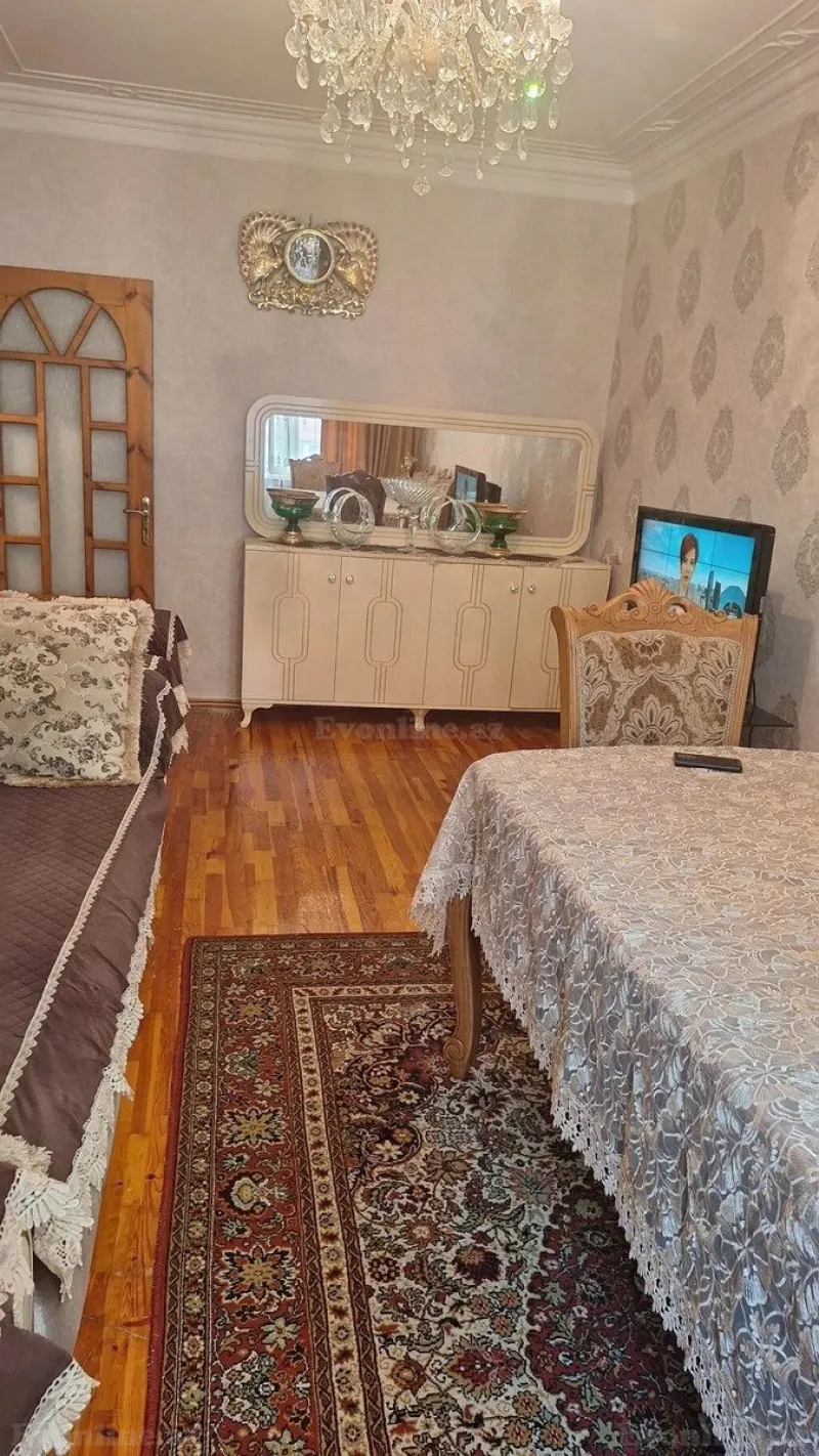 Satılır 2 otaqlı Mənzil Köhnə tikili 60 m² Əhmədli