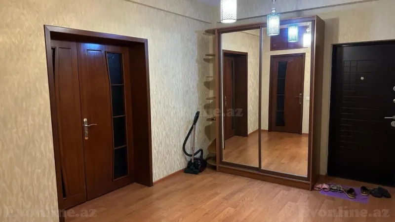 Kirayə verilir 3 otaqlı Mənzil Yeni tikili 130 m² Xətai m. - şəkil 14