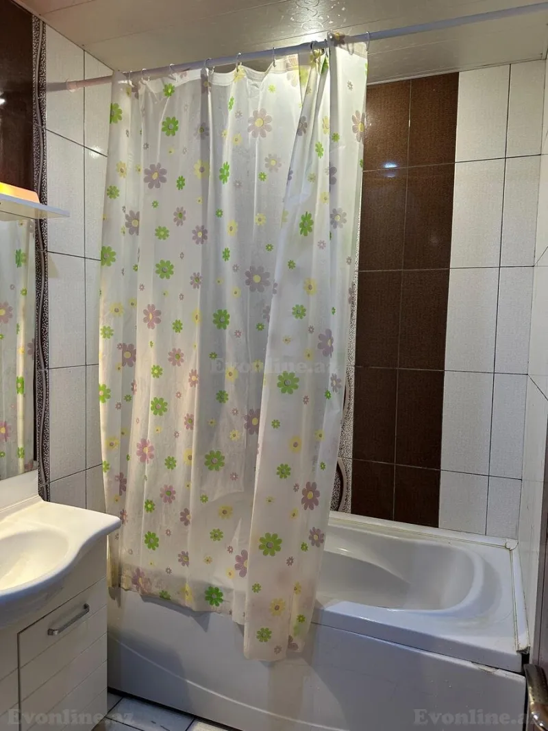 Kirayə verilir 3 otaqlı Mənzil Yeni tikili 130 m² Xətai m. - şəkil 18