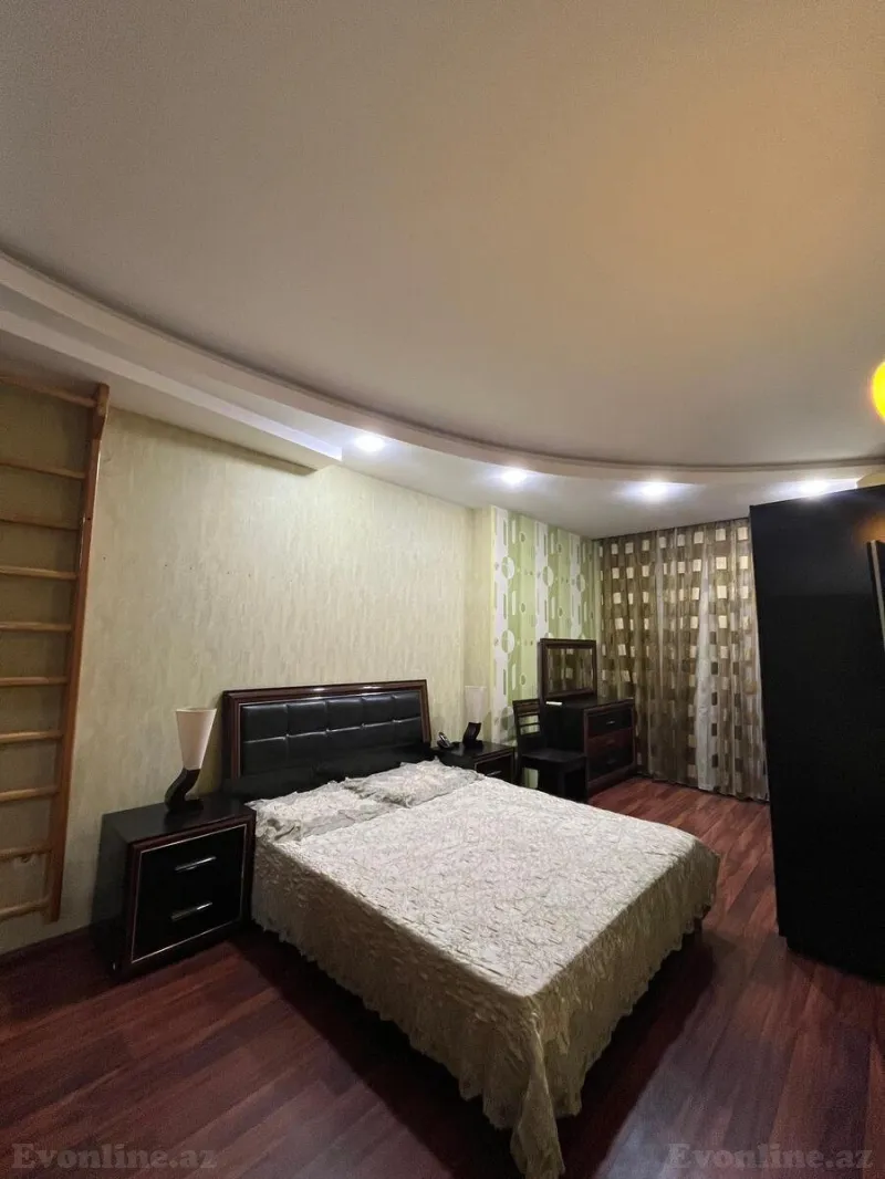 Kirayə verilir 3 otaqlı Mənzil Yeni tikili 150 m² Xətai m. - şəkil 4