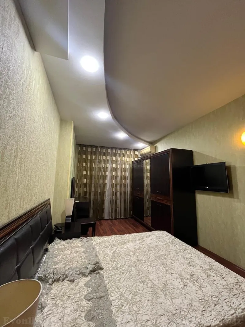 Kirayə verilir 3 otaqlı Mənzil Yeni tikili 150 m² Xətai m. - şəkil 5