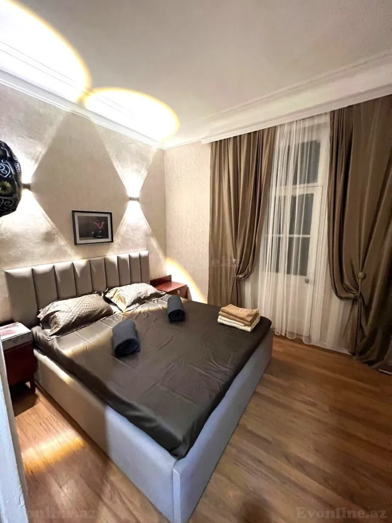 Kirayə verilir 3 otaqlı Mənzil Yeni tikili 80 m² Nəriman Nərimanov m.