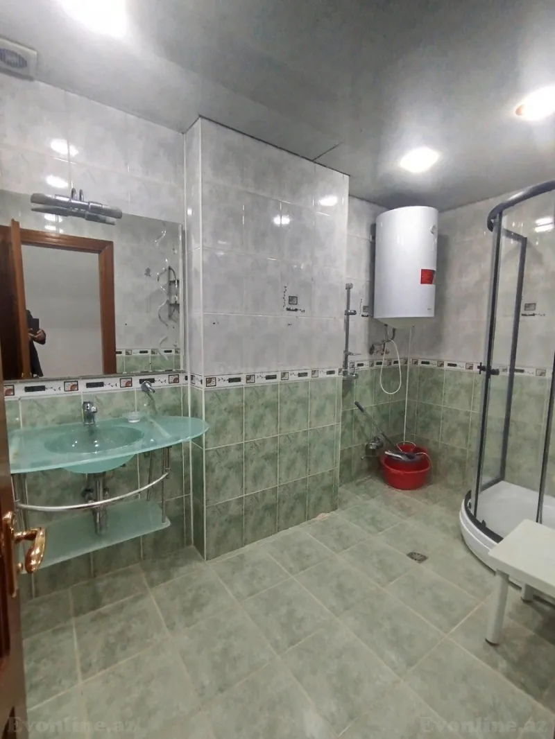 Kirayə verilir 2 otaqlı Mənzil Yeni tikili 96 m² Həzi Aslanov m. - şəkil 7