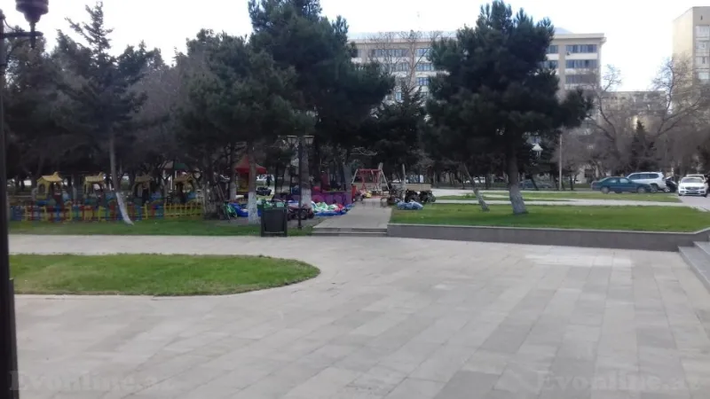 Satılır 3 otaqlı Mənzil Köhnə tikili 67 m² 8-ci mikrorayon - şəkil 2