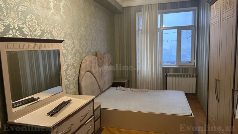 Kirayə verilir 3 otaqlı Mənzil Yeni tikili 130 m² 9-cu mikrorayon - şəkil 2