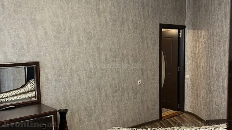 Satılır 3 otaqlı Mənzil Köhnə tikili 84 m² Xətai r. - şəkil 5