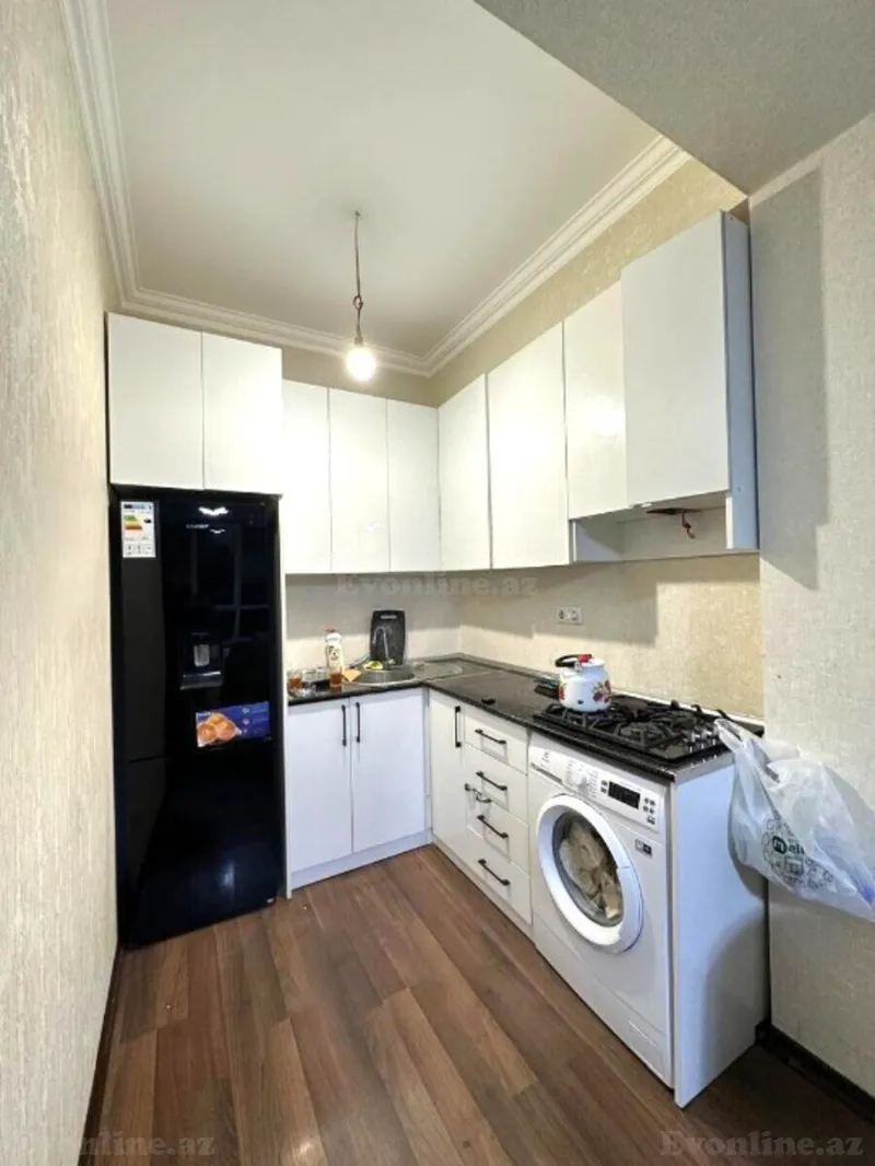 Satılır 2 otaqlı Mənzil Yeni tikili 50 m² 20 Yanvar m. - şəkil 3