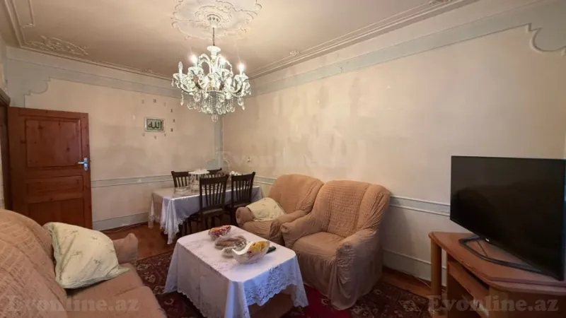 Satılır 4 otaqlı Mənzil Köhnə tikili 90 m² Əhmədli - şəkil 2