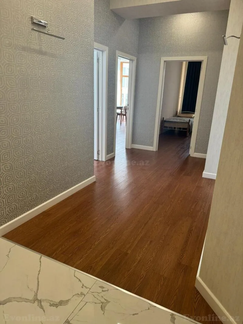 Kirayə verilir 3 otaqlı Mənzil Yeni tikili 155 m² Xətai m. - şəkil 2