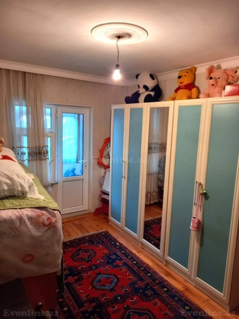 Satılır 4 otaqlı Mənzil Köhnə tikili 100 m² Xalqlar Dostluğu m. - şəkil 5