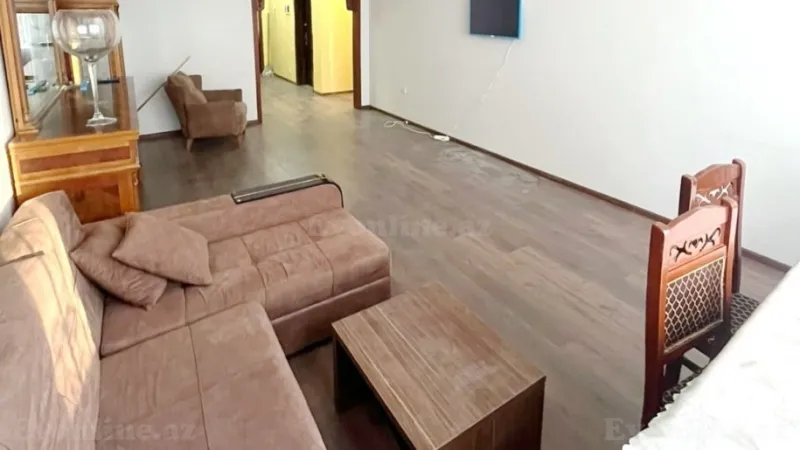 Kirayə verilir 3 otaqlı Mənzil Yeni tikili 120 m² Xətai m.