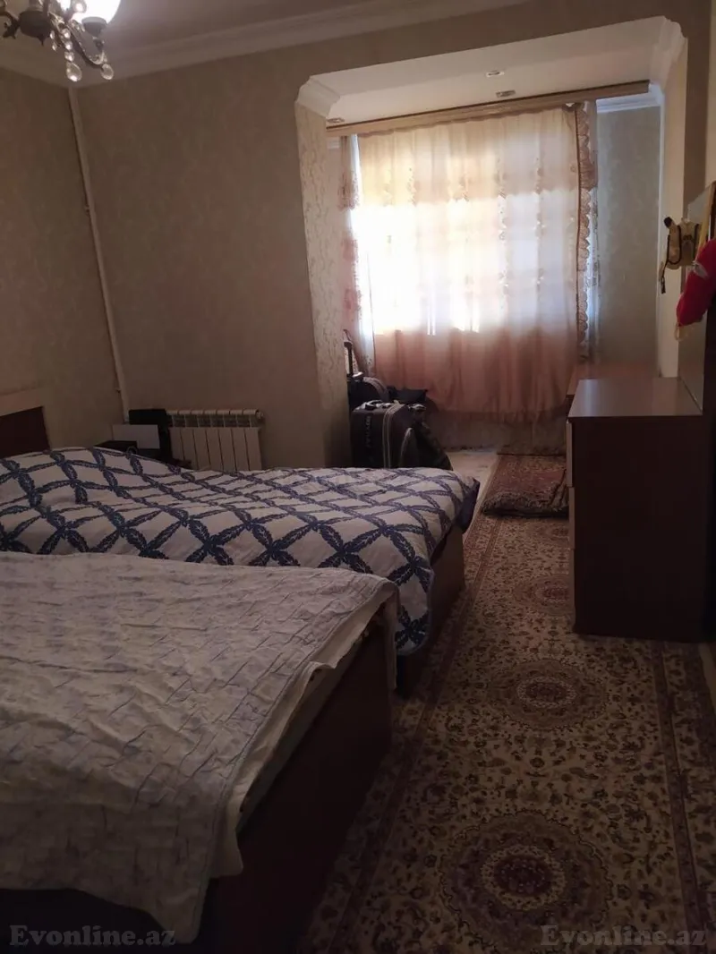 Satılır 2 otaqlı Mənzil Köhnə tikili 65 m² Neftçilər m. - şəkil 4