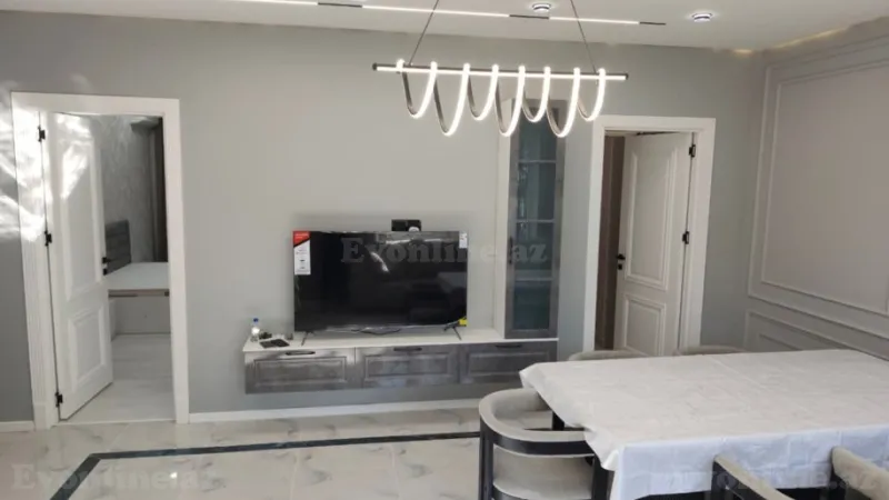 Kirayə verilir 3 otaqlı Mənzil Köhnə tikili 80 m² Səbail r. - şəkil 6