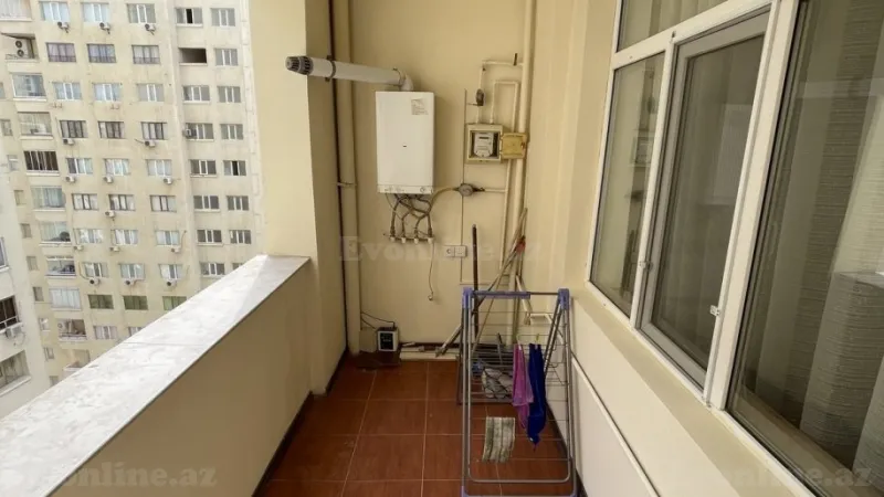 Kirayə verilir 3 otaqlı Mənzil Yeni tikili 150 m² Xətai m. - şəkil 17