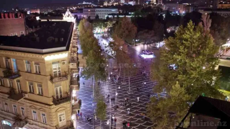 Satılır 2 otaqlı Mənzil Köhnə tikili 55 m² Sahil m. - şəkil 3