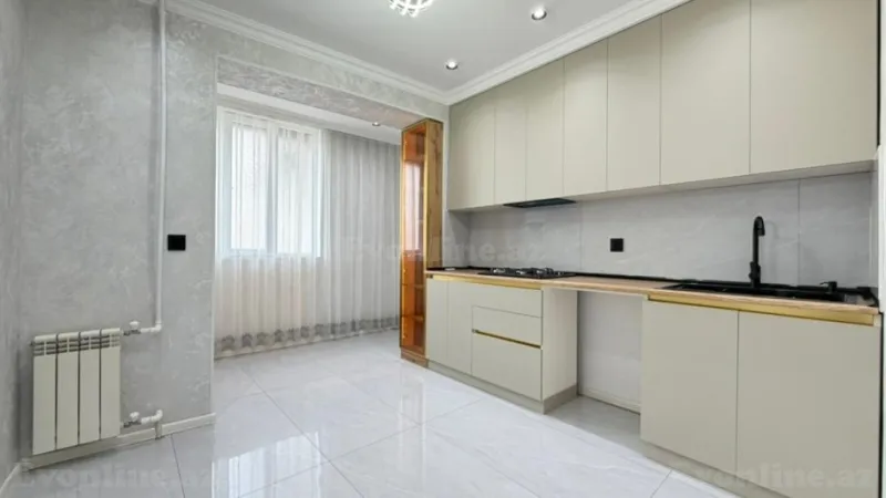 Kirayə verilir 3 otaqlı Mənzil Köhnə tikili 80 m² Neftçilər m. - şəkil 8