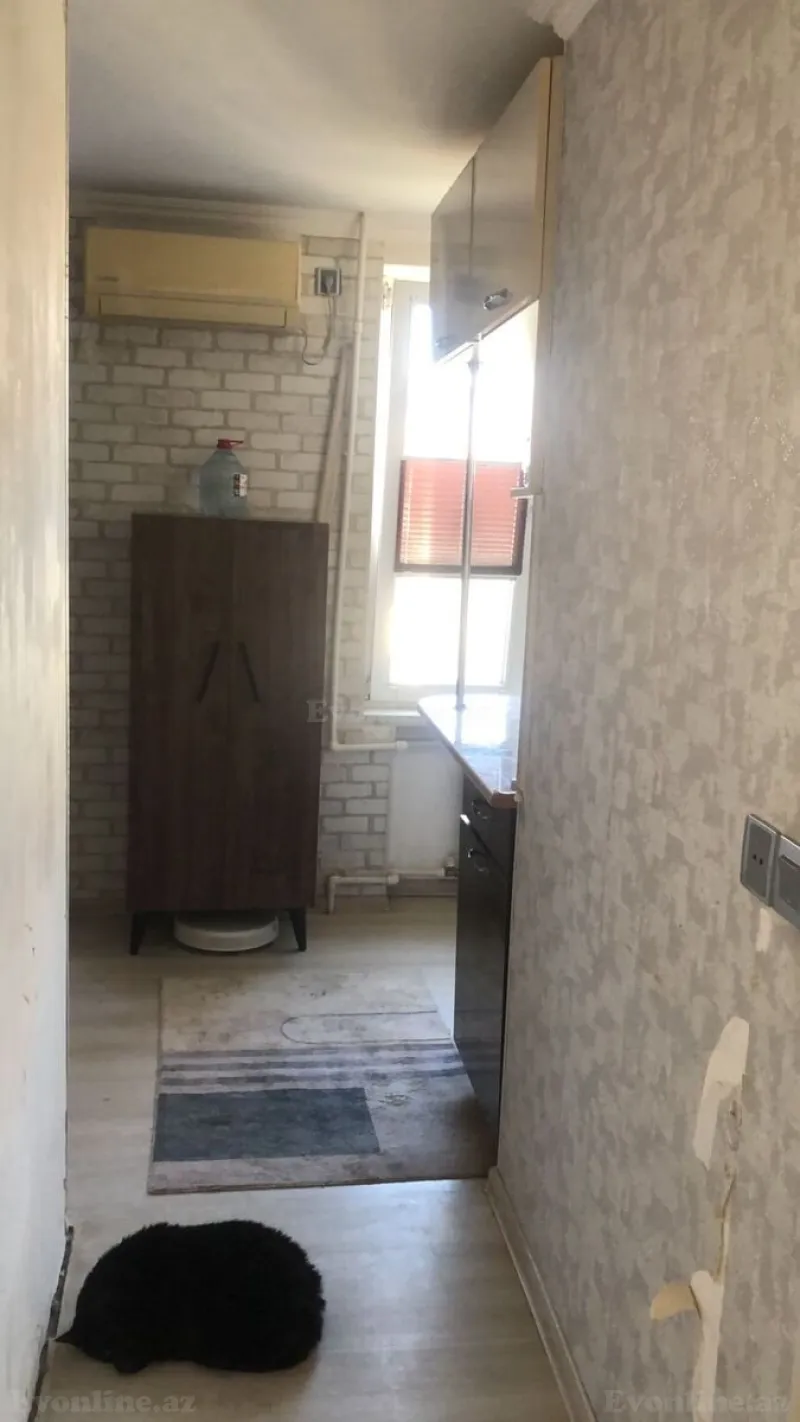 Satılır 2 otaqlı Mənzil Köhnə tikili 35 m² Qara Qarayev m. - şəkil 6