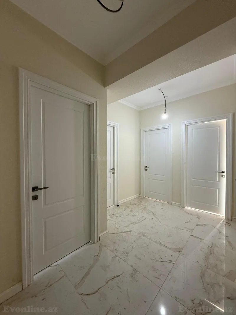 Satılır 3 otaqlı Mənzil Yeni tikili 84 m² Elmlər Akademiyası m. - şəkil 11