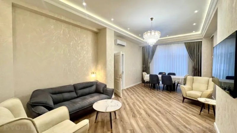 Kirayə verilir 3 otaqlı Mənzil Yeni tikili 110 m² 28 May m. - şəkil 2