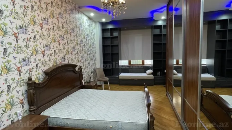 Kirayə verilir 3 otaqlı Mənzil Yeni tikili 220 m² Xətai m.