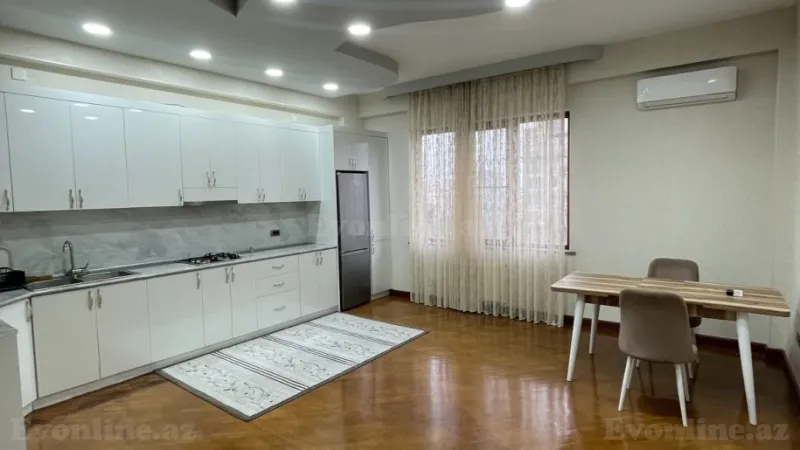 Kirayə verilir 3 otaqlı Mənzil Yeni tikili 220 m² Xətai m. - şəkil 19