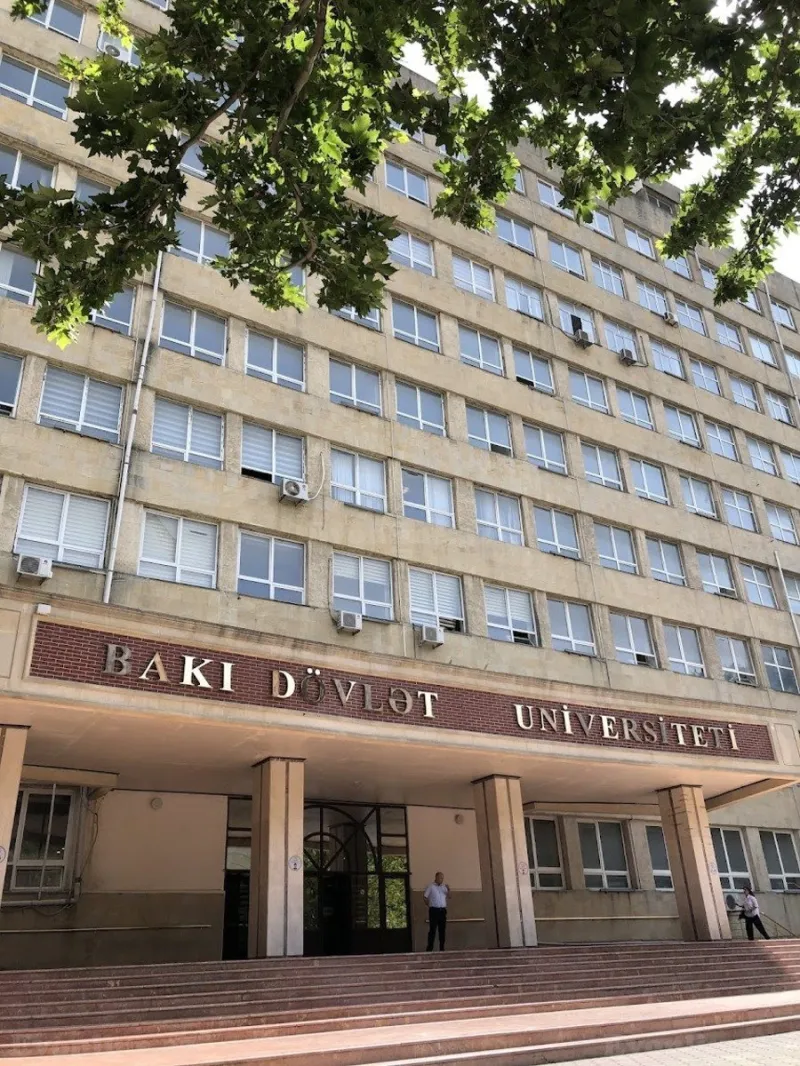 Kirayə verilir 2 otaqlı Mənzil Yeni tikili 60 m² Elmlər Akademiyası m.