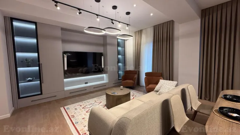Kirayə verilir 3 otaqlı Mənzil Yeni tikili 148 m² Xətai r. - şəkil 6