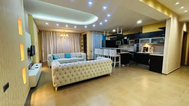 Kirayə verilir 3 otaqlı Mənzil Yeni tikili 140 m² Nərimanov r. - şəkil 6