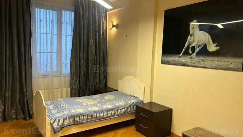 Kirayə verilir 3 otaqlı Mənzil Yeni tikili 140 m² Nərimanov r. - şəkil 27