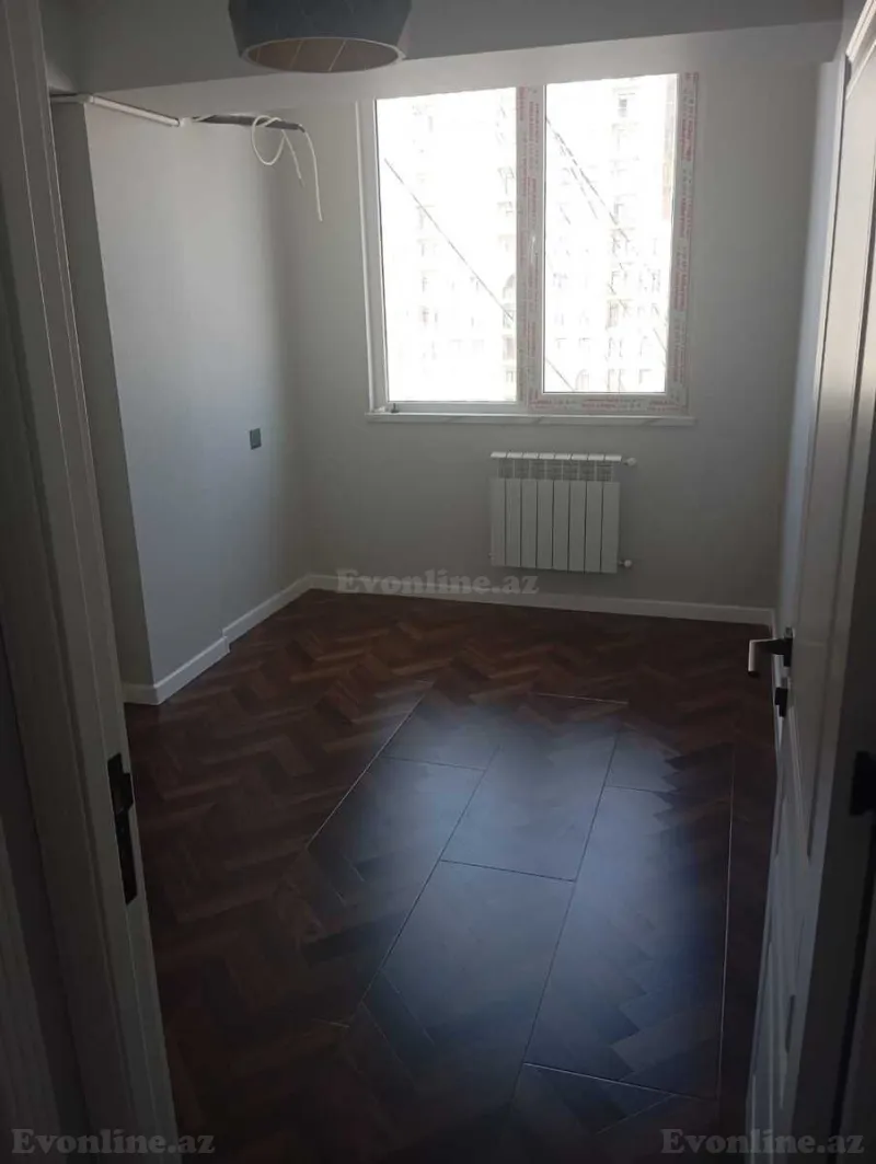 Satılır 2 otaqlı Mənzil Köhnə tikili 47 m² Sahil m. - şəkil 3